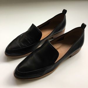 SUSINA Almond Toe Loafer